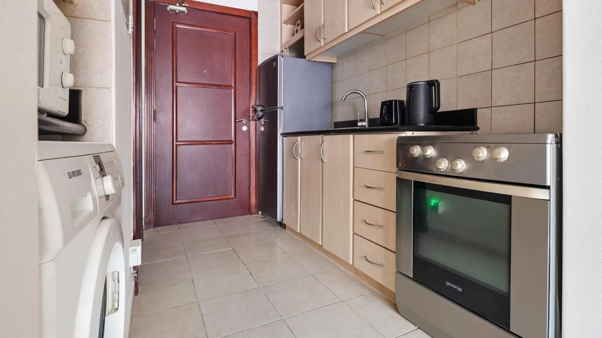 Apartment Trendy Studio Nearby Ibn Battuta Mall Dubai